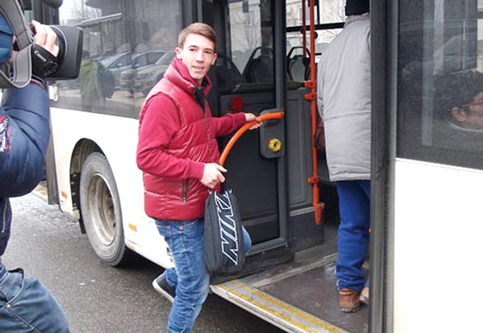 Nico îl “unge” căpitan pe Niky