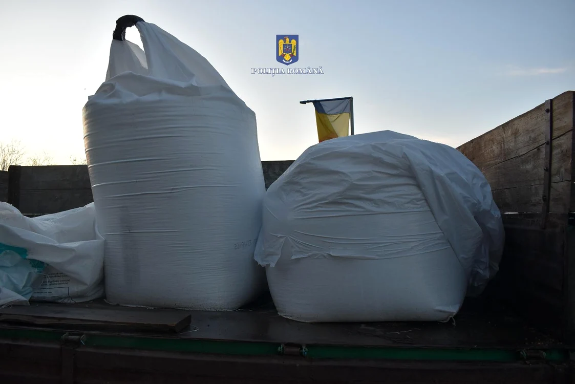Puțin peste 2 tone de îngrășăminte au recuperat polițiștii FOTO IPJ Ialomița
