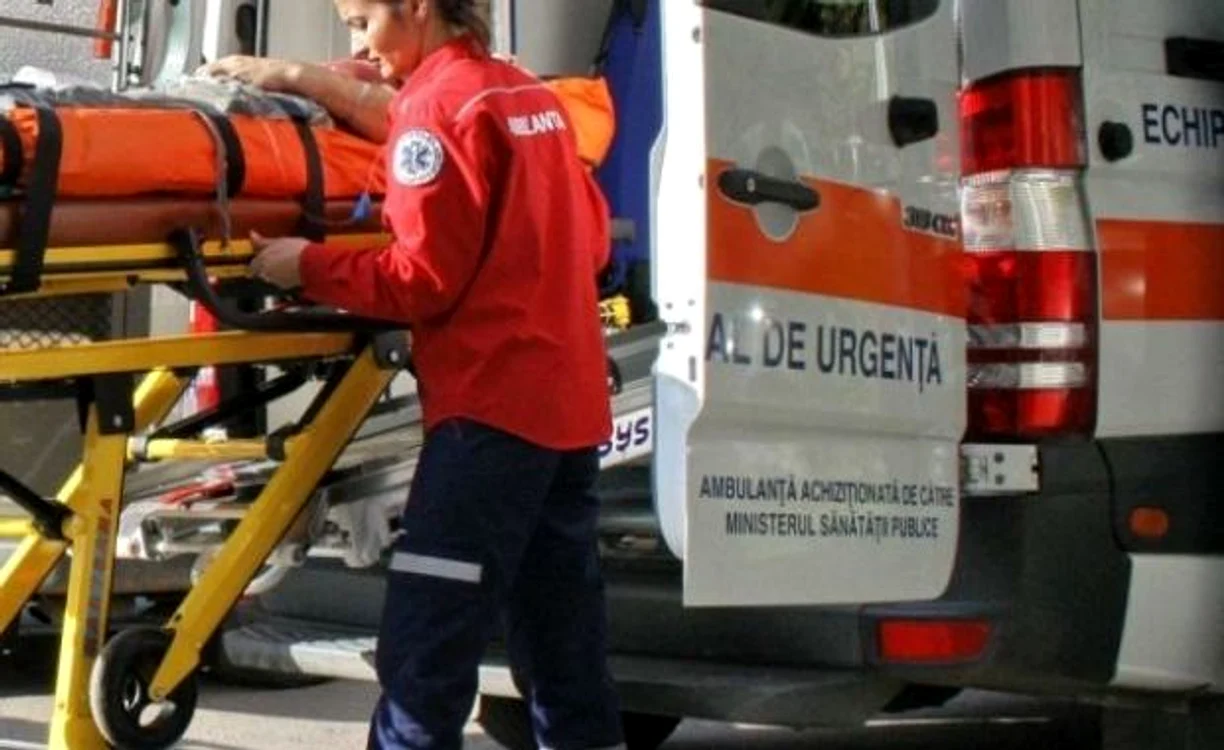 Şoferul împreună cu o pasageră au murit pe loc