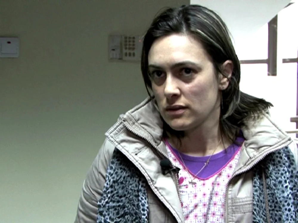 Mihaela Pârvan susţine că a fost strânsă de gât de patron FOTO:v24tv