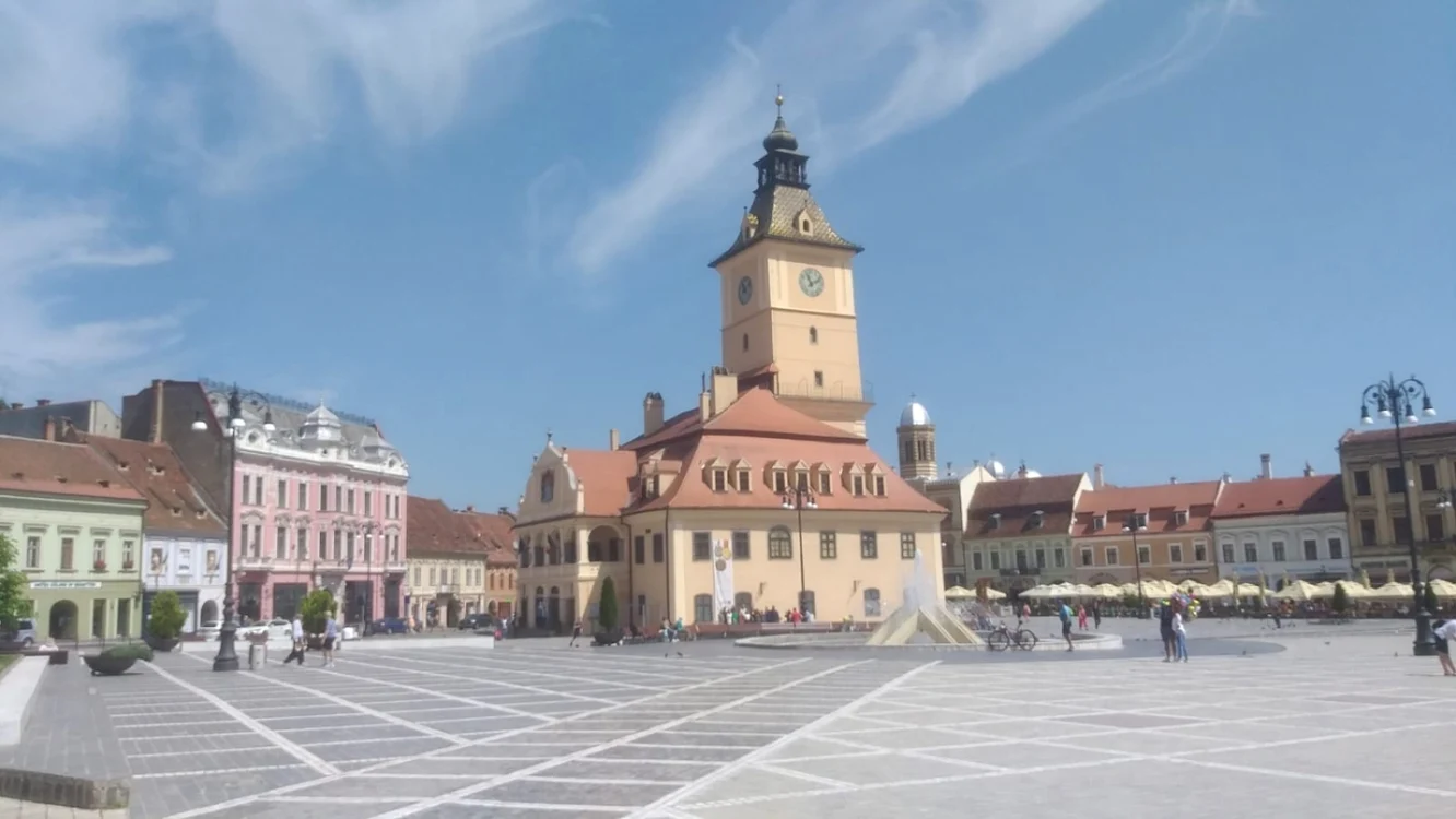 Casa Sfatului din Piaţa Sfatului din Braşov adăposteşte Muzeul Judeţean de Istorie FOTO Ioan Buciumar