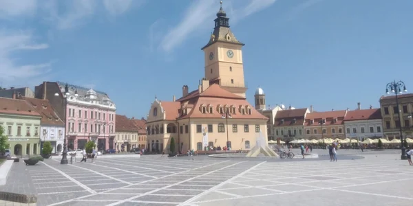 Casa Sfatului din Piaţa Sfatului din Braşov adăposteşte Muzeul Judeţean de Istorie FOTO Ioan Buciumar