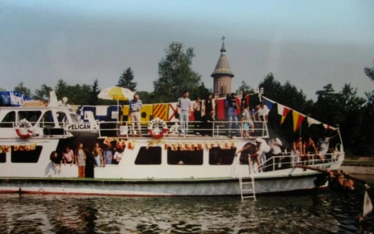 Pelicanul în 1983 FOTO Ecluze pe Bega