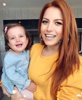 2 elena gheorghe si fiica sa amelie 1 jpg jpeg