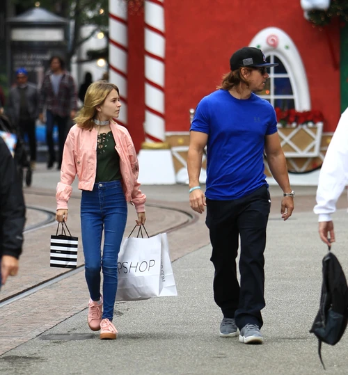 Exclusive Mark Wahlberg & Ella Wahlberg Shop At The Grove In Los Angeles jpeg