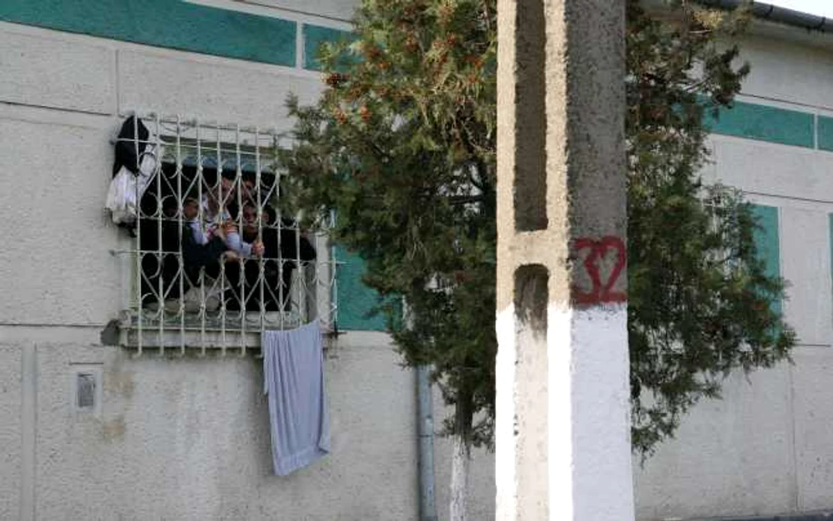 Cei doi infractori vor sta după gratii