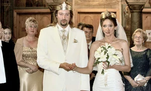 Ioana şi Ilias au  făcut cununia civilă  în octombrie 2008 jpeg