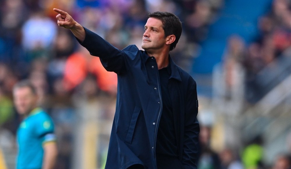 Cristi Chivu, mândria României. Antrenorul negociază prelungirea contractului cu Parma, dar îi bat la ușă și cluburi care în trecut s-au îndoit de priceperea lui