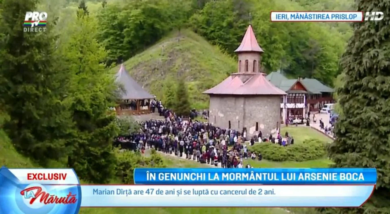 Pictoriţa de la castel este extrem de sexy îmbrăcată şi îşi aşteaptă iubitul