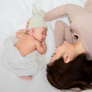 Mama- bebelus - shutterstock 