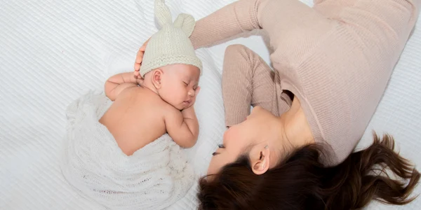 Mama- bebelus - shutterstock 