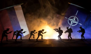 nato versus rusia shutterstock 2204334657 jpg