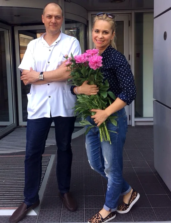 Actriţa a fost operată de medicul estetician Florin Juravle