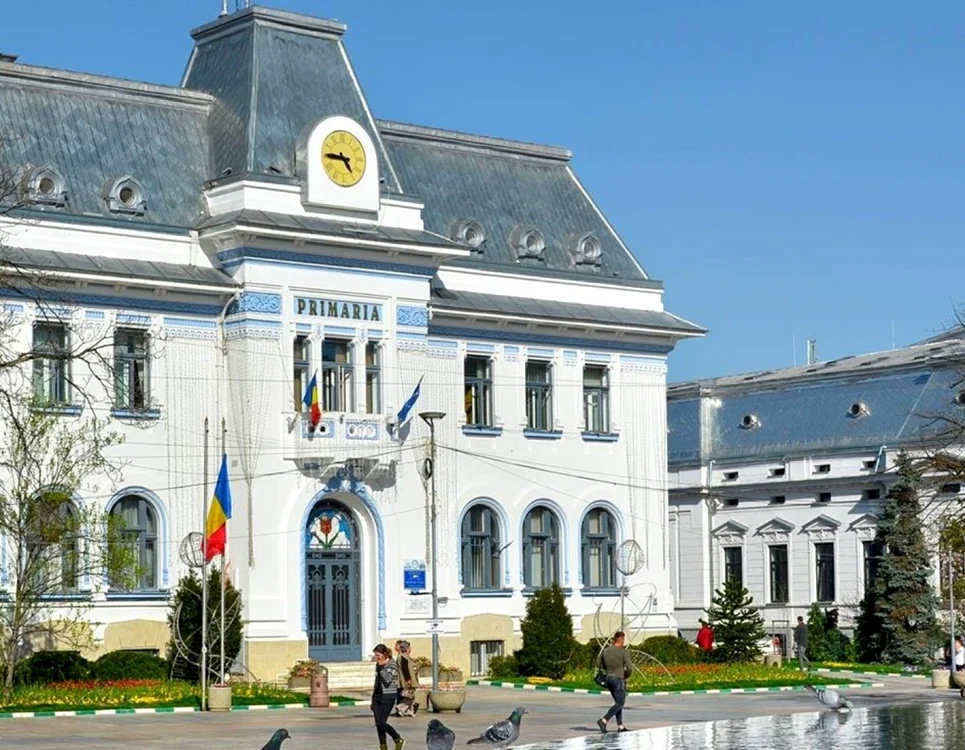 Primăria Piteşti. Foto: Primăria Piteşti