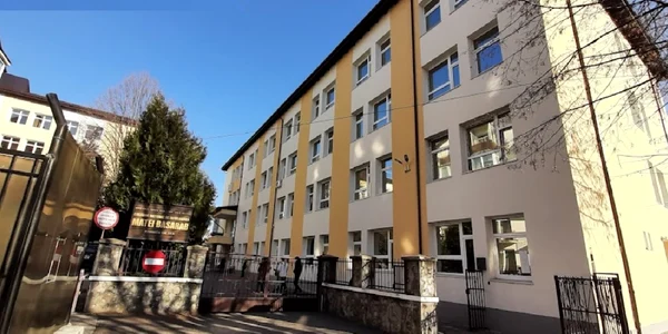 Colegiul Național de Informatică Matei Basarab din Râmnicu Vâlcea Foto colaj jpg