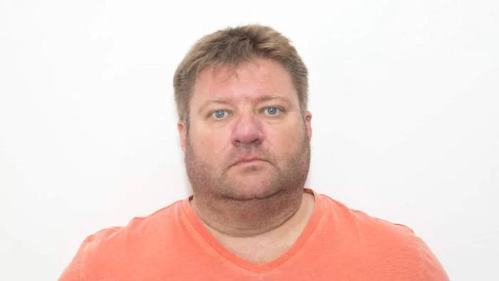 
    Jurnalistul Răzvan Tomescu a murit de COVID-19  