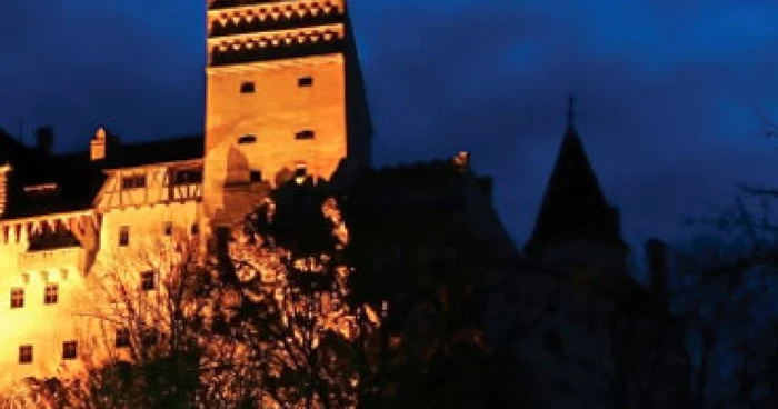 Braşov:  Dracula aşteaptă turiştii de Halloween, la Castelul Bran, cu vin de colecţie