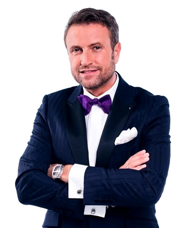 
    Cătălin Botezatu  