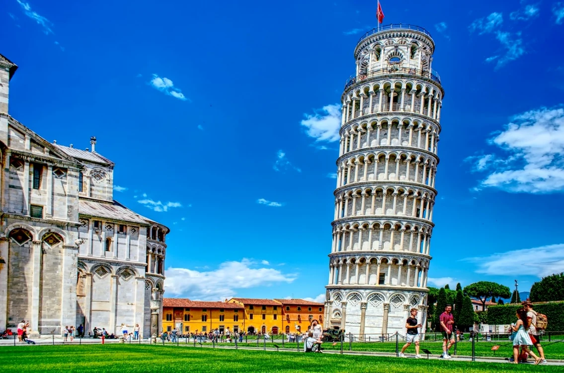 Turnul din Pisa rămâne una dintre minunile Italiei. FOTO Unsplash