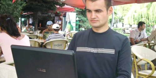 Bacău: Internetul fără fir este inclus în meniul zilei