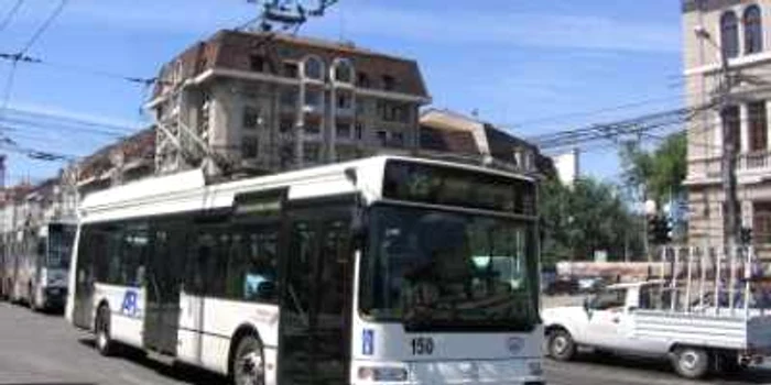 Bucureşti: RATB va putea cumpăra 150 de troleibuze, până în 2012