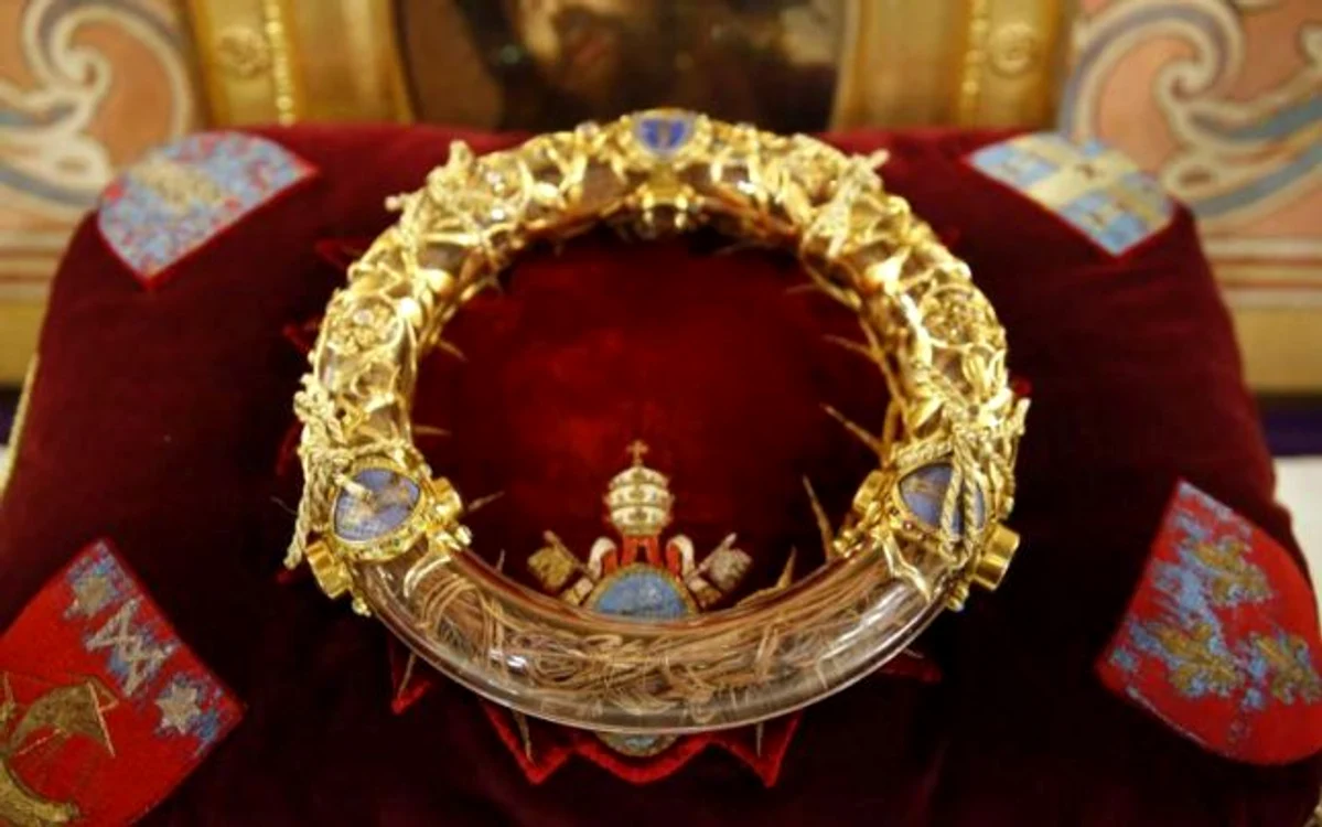 sfanta coroana a lui iisus de la notre-dame