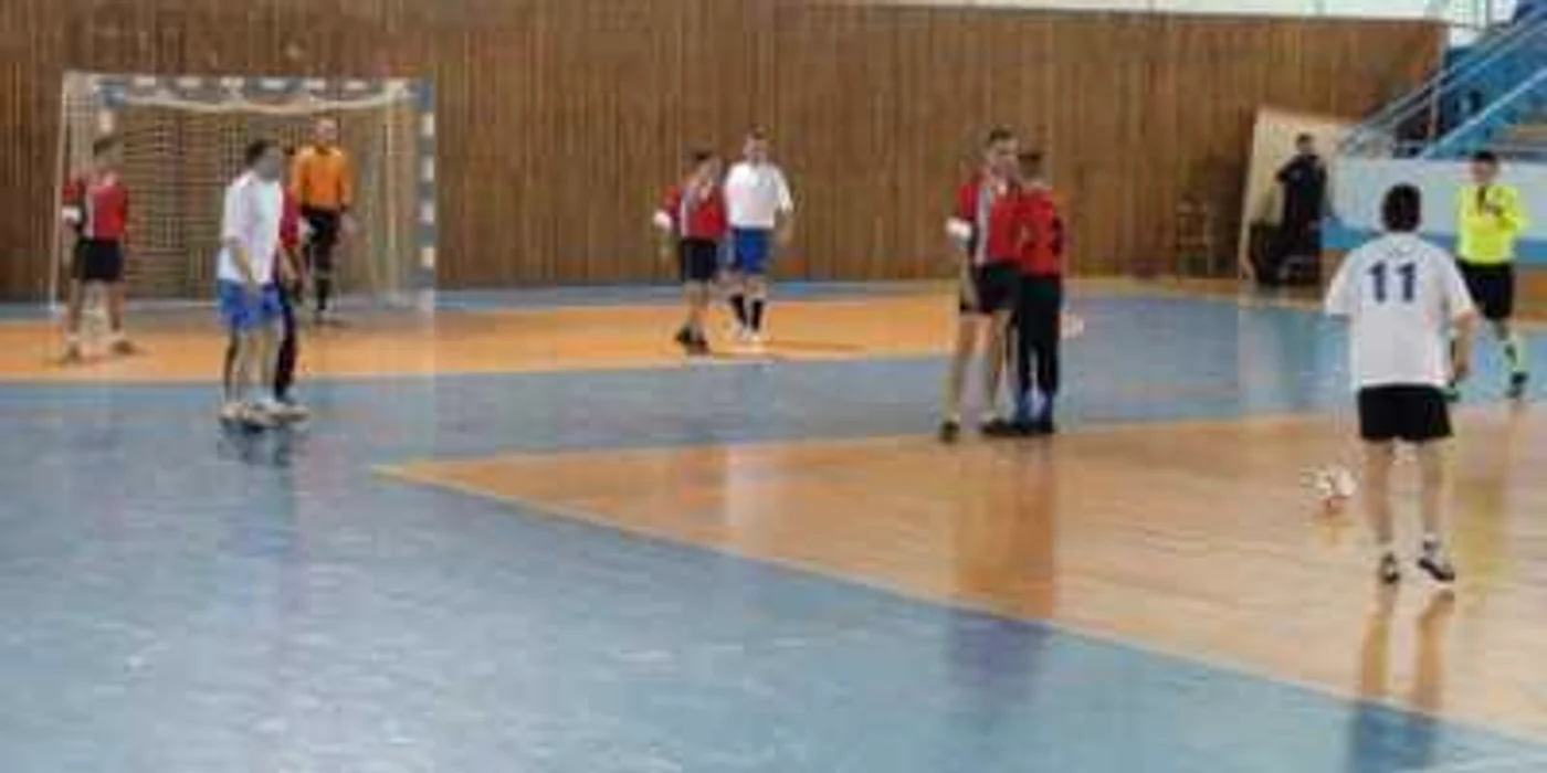 Astăzi are loc cupa de vest la fotbal între deținuți