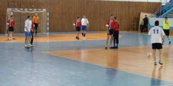 Astăzi are loc cupa de vest la fotbal între deținuți
