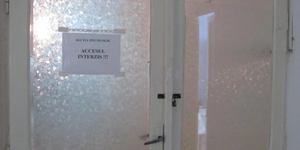 Medicii şi asistentele de la Secţia de Oncologie şi-au luat concediu săptămâna asta şi au pus lacăt pe secţie