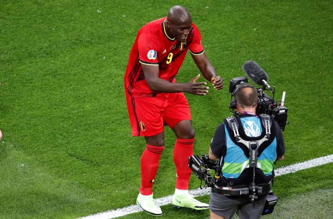 Romelu Lukaku i-a făcut o dedicație coechipierului său de la Inter, Christian EriksenFOTO: EPA