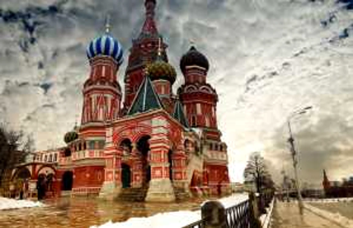 Cele mai frumoase biserici din Rusia: Catedrala Sfântul Vasile din Moscova. FOTO sacalatorim.ro