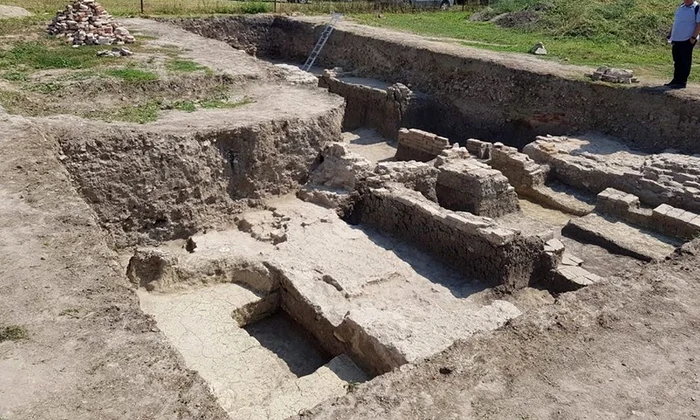 Biserică medievală descoperită în județul Timiș / FOTO jpeg