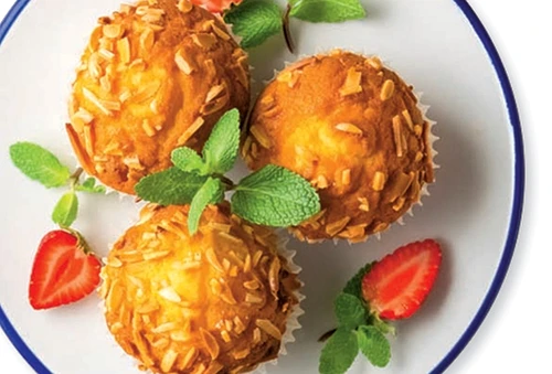 briose cu capsuni jpg