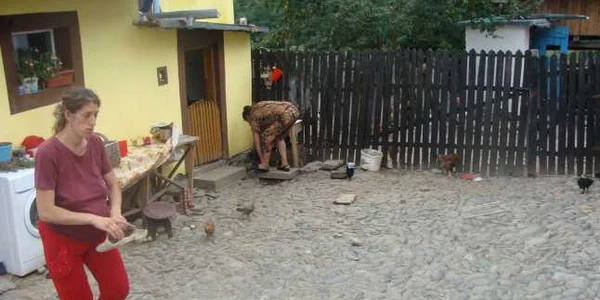 Adriana Rusu a primit 16 ani de puscarie pentru ca alaturi de sotul ei si-a violat nepoata