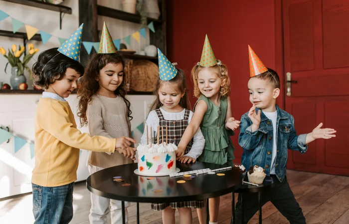 Noile fițe de la petrecerile copiilor din România / foto: Pexels
