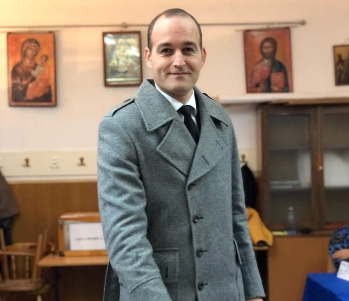 Orban s-a opus deciziei, dar votul său nu a contat în fața majorității. El îl acuză pe Vîlceanu de traseism politic. Sursa foto: Facebook