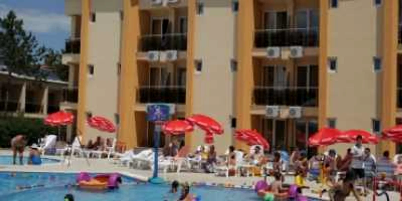 Constanta: Se negociază preţurile pe litoral