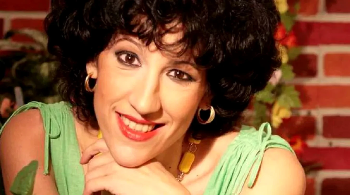 Mariana Dănescu, cunoscută pentru rolul Lili Jurcă din serialul de succes „La bloc".