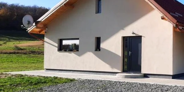casa huedin