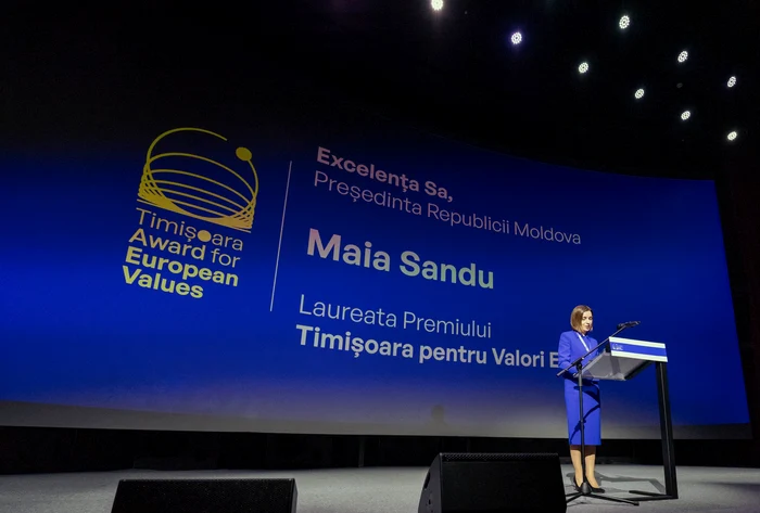 Maia Sandu pe scena cinematografului Timiș FOTO Primăria Timișoara