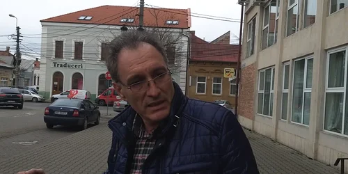 5a562349df52022f755e8040 jpg