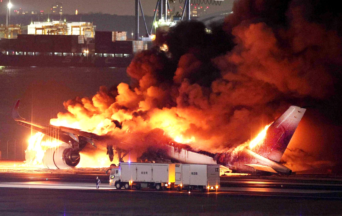 Accident aviatic. Foto: EPA.