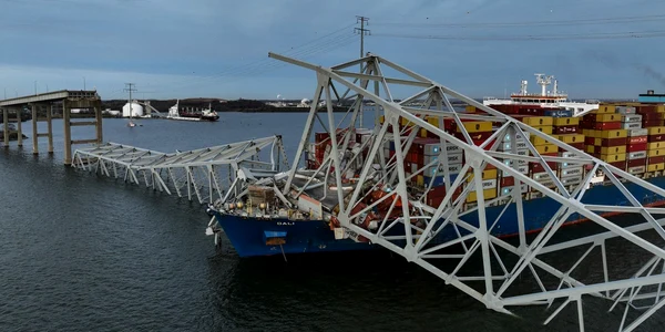 Podul Francis Scott Key s-a prăbușit după coliziunea cu un vas container FOTO PROFIMEDIA