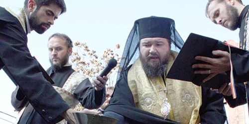 Preasfinţitul părinte nu a mai ajuns la petrecerea de la Ciuperca