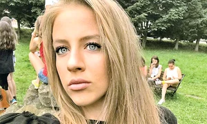 Jennifer Dumitraşcu (17 ani) şi  a încercat norocul la ”Vocea României Junior” (PRO TV)  La 6 ani juca în ”Îngeraşii” (Acasă TV) jpeg