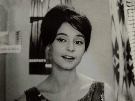 În tinereţe, Marina Voica a fost una dintre cele mai frumoase soliste