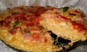 pizza cu blat de spaghete jpeg