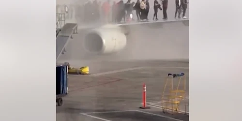 incendiu avion denver