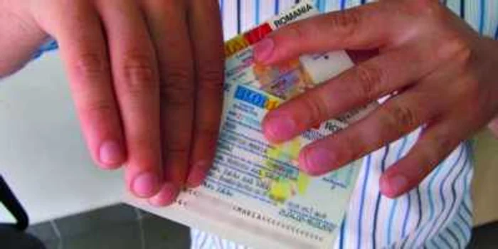 Taxa solicitată  de la clienţi este de aproximativ 63 de lei