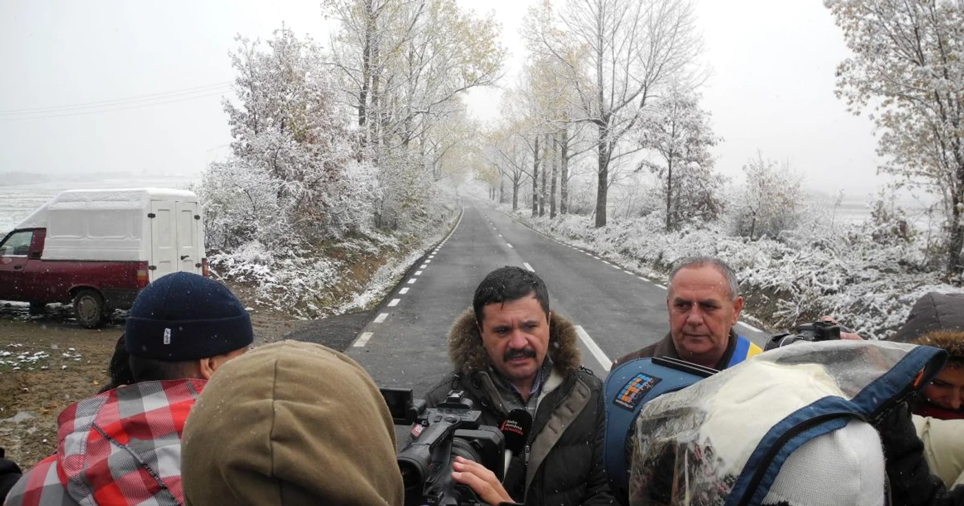 Miercuri a avut loc recepţia mai multor drumuri judeţene